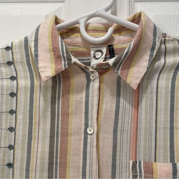 Anthropologie Akemi + Kin Button Up Top - Picture 4 of 14